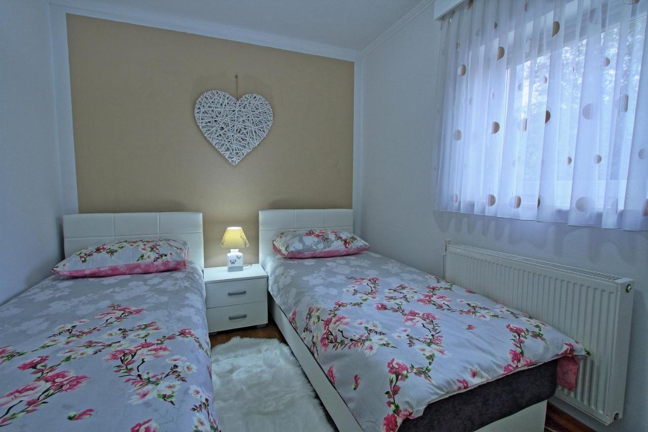 Holiday House Lana オトチャッツ エクステリア 写真